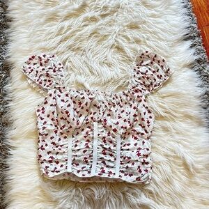 White floral print puff shoulder  top